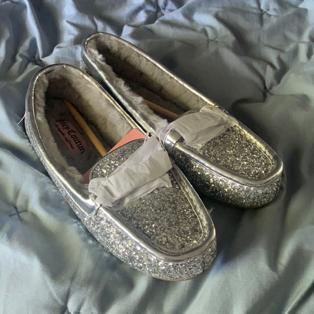 Juicy Couture Slippers